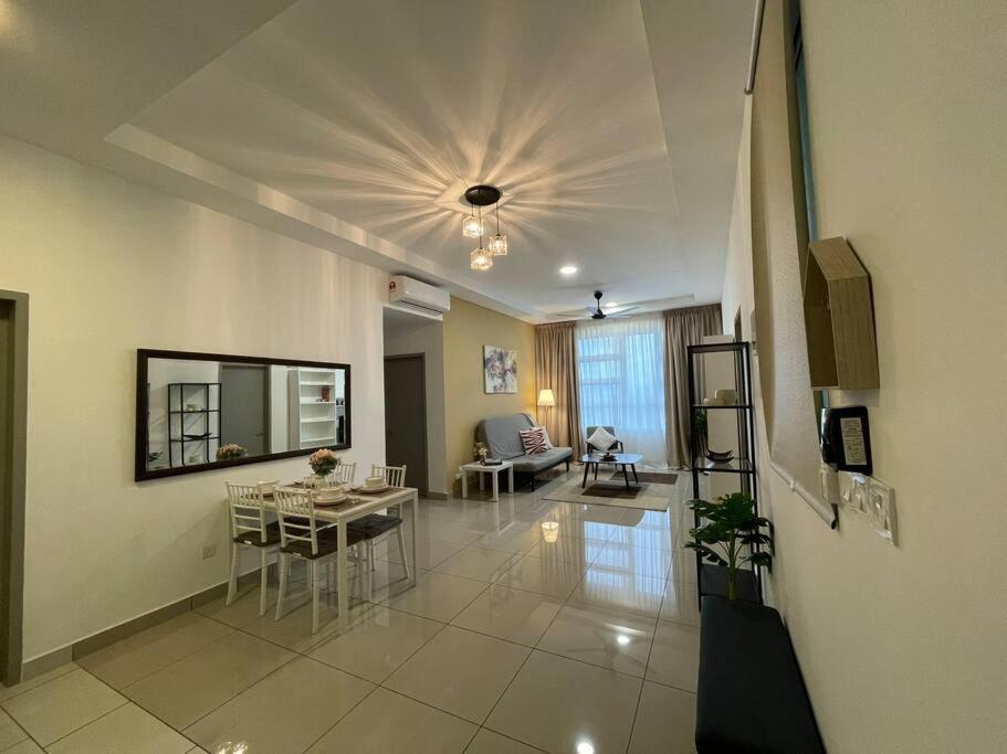 Affordable Family Stay In Bangi Kajang Luaran gambar