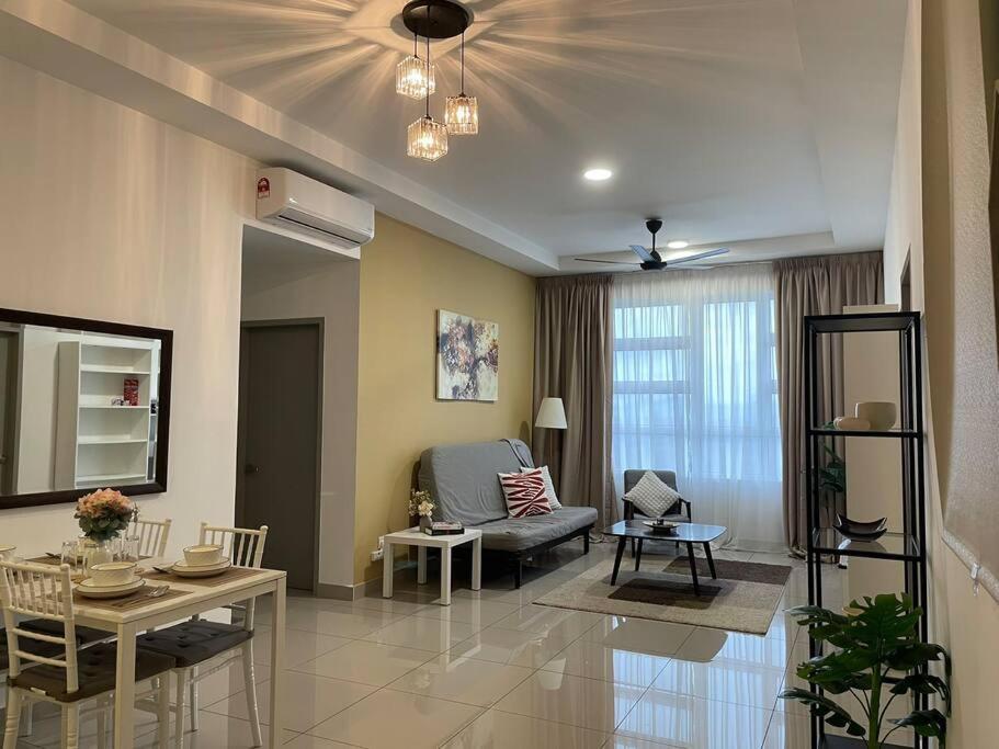 Affordable Family Stay In Bangi Kajang Luaran gambar